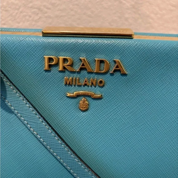 Prada Milano Teal Blue Small Leather Kisslock Opening Crossbody Shoulder Bag - Picture 2 of 10